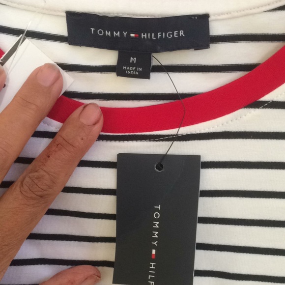 NWT Tommy Hilfiger Dress Shirt ( M ) - Picture 3 of 10